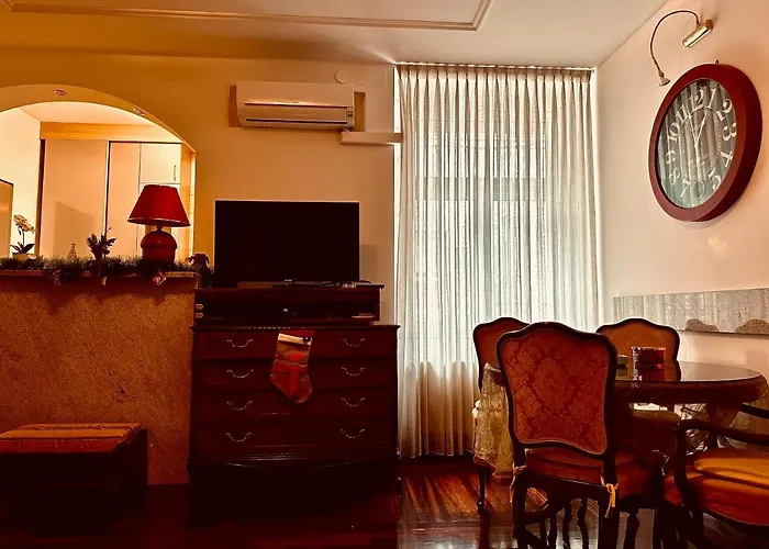 Exclusive In The Center Of Zagreb Lions Den 2